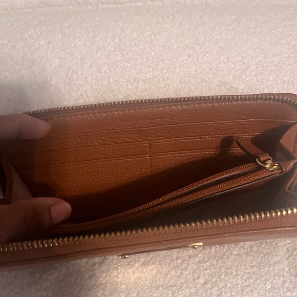 Michael Kors Tan Leather Zip Wallet - Picture 9 of 10